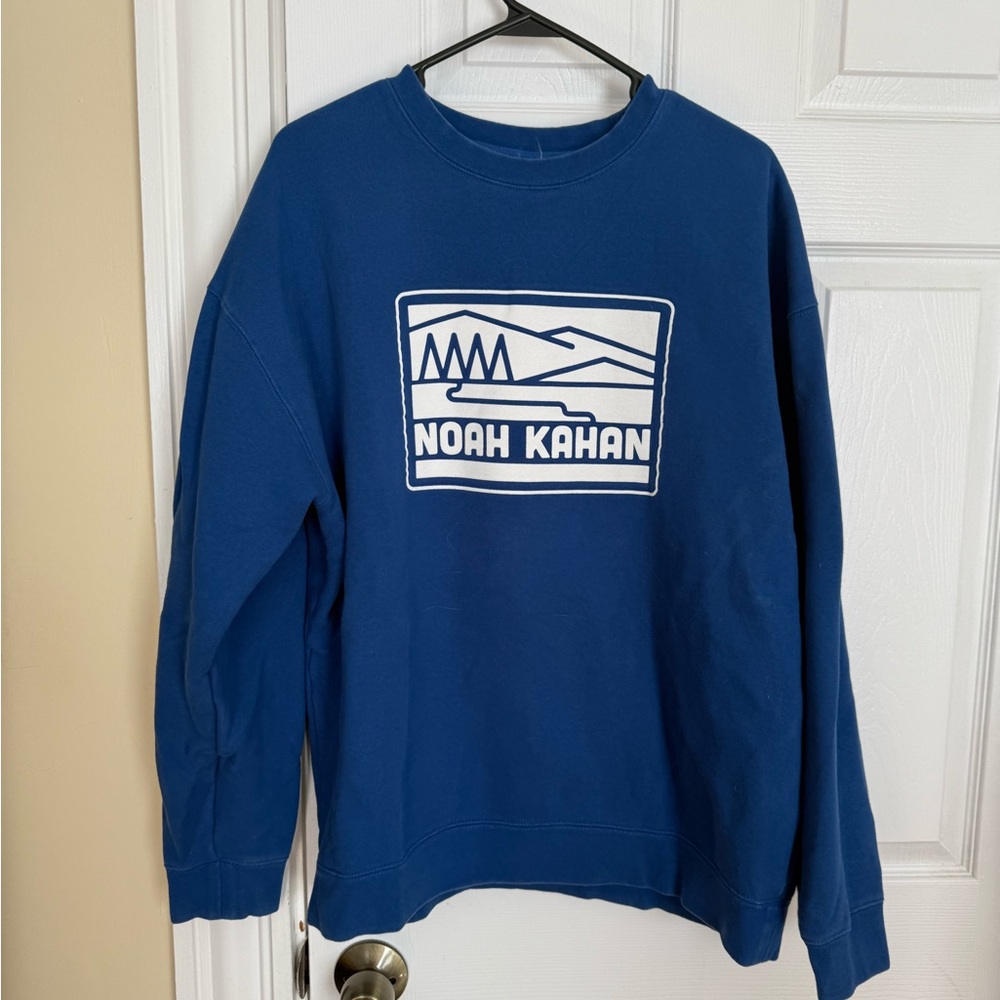 Noah Kahan Crewneck